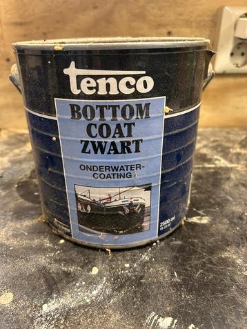 Zwarte boot coating beschikbaar voor biedingen
