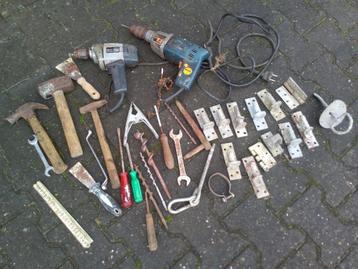 Vintage gereedschap divers beschikbaar voor biedingen