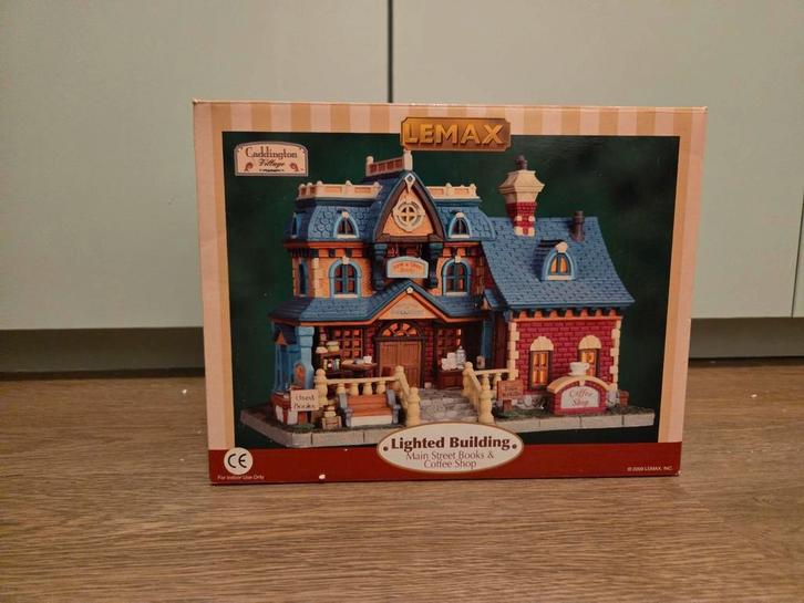 Lemax Main Street Books & Coffee Shop, Diversen, Kerst, Zo goed als nieuw, Ophalen