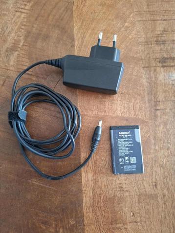 Nokia 2310 oplader en accu beschikbaar voor biedingen