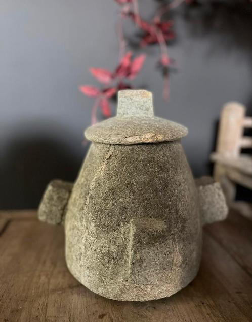 Oude Sabbat Madhaleh stenen joodse pot, Antiek en Kunst, Kunst | Niet-Westerse kunst, Ophalen