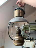 Antieke Petroleumlamp met Originele Brander, Ophalen of Verzenden