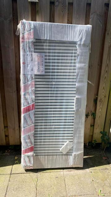 Termrad radiator 11X700X1600 beschikbaar voor biedingen