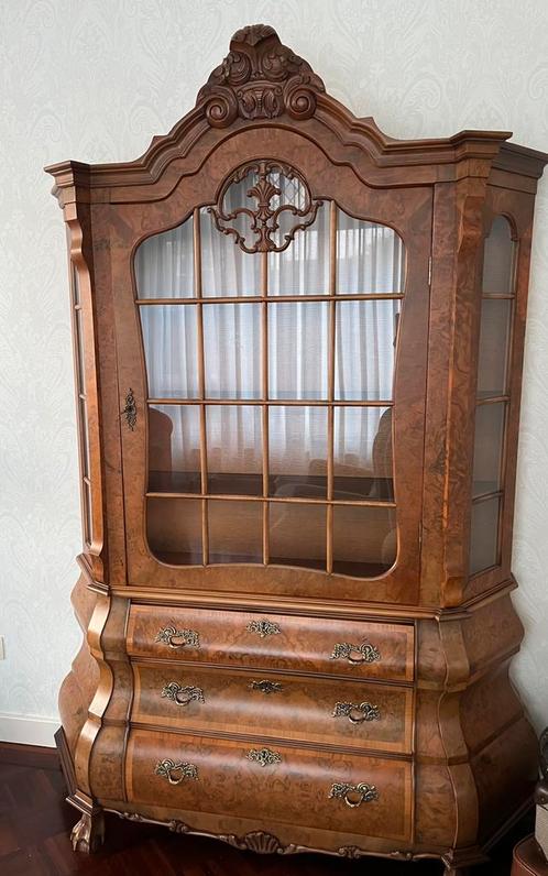 Vitrine kast, Huis en Inrichting, Kasten | Vitrinekasten, Zo goed als nieuw, 200 cm of meer, 50 tot 75 cm, Met lade(s), Met deur(en)