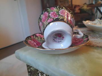 Royal Albert Bouquet beschikbaar voor biedingen