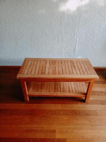 hardhouten tafel voor tuin, terras of serre  beschikbaar voor biedingen