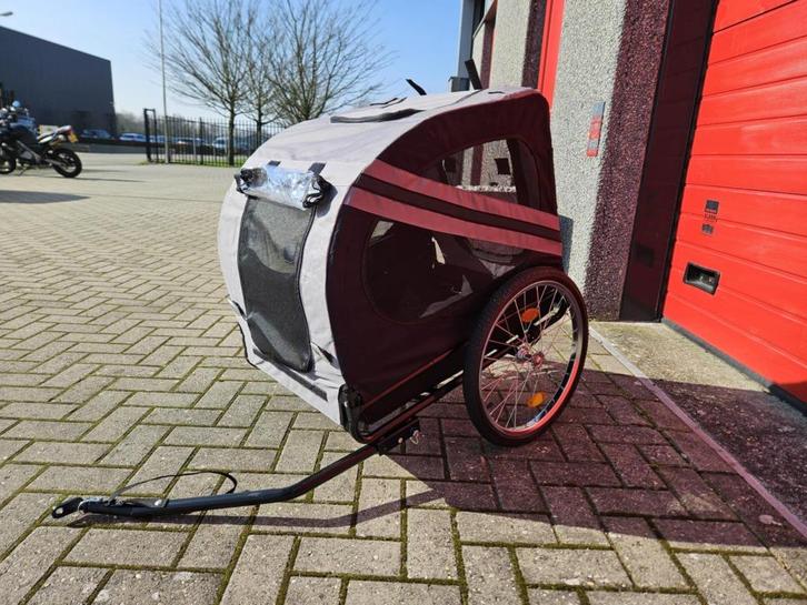 Fietskar voor honden - nieuw showmodel, Dieren en Toebehoren, Honden-accessoires, Nieuw, Ophalen of Verzenden