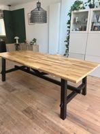 IKEA Skogsta eettafel, Ophalen, 50 tot 100 cm, Zo goed als nieuw, Vijf personen of meer