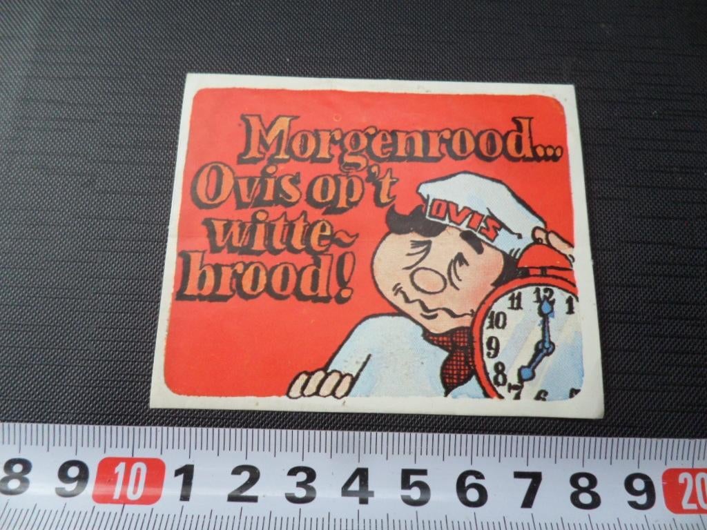 sticker ovis roggebrood strip op 't wittebrood, Ophalen, Zo goed als nieuw