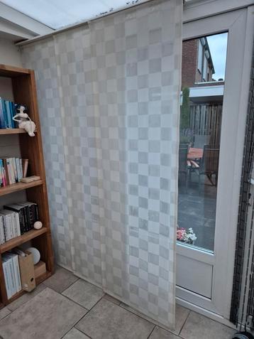 6 stuks Paneelgordijnen beschikbaar voor biedingen