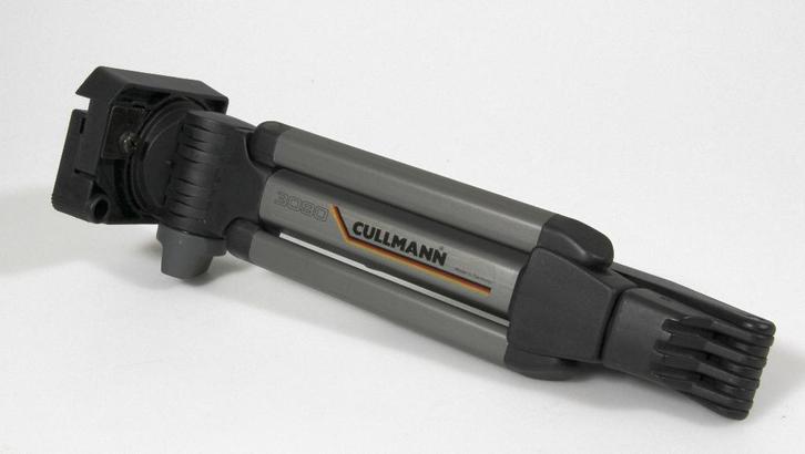 Cullmann 3090 tafel- hand- schouder-statief, Audio, Tv en Foto, Fotografie | Statieven en Balhoofden, Zo goed als nieuw, Driepoot