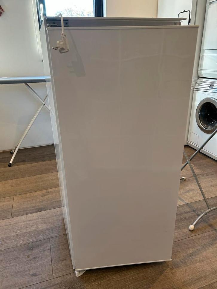Inbouw Koelkast - Overcompleet, Witgoed en Apparatuur, Koelkasten en IJskasten, Gebruikt, Zonder vriesvak, 200 liter of meer, 120 tot 140 cm
