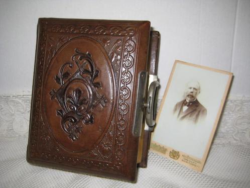 ANTIEK FOTOALBUM LEDER, Antiek en Kunst, Antiek | Overige Antiek, Ophalen of Verzenden