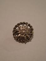 Broche edelweiss, Ophalen of Verzenden, Zo goed als nieuw, Goud, Overige materialen