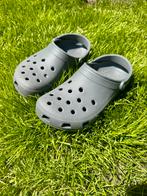 Crocs *NIEUW* Slate Grey maat 41, Kleding | Heren, Schoenen, Sandalen, Nieuw, Ophalen of Verzenden, Overige kleuren