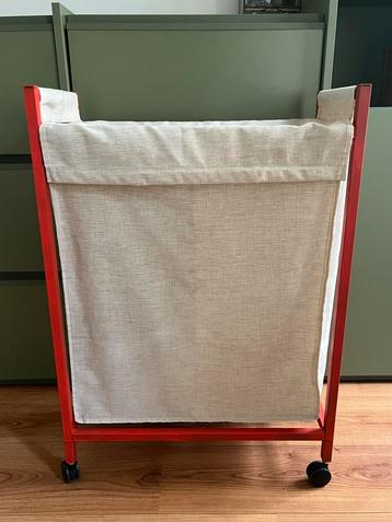 Waszak/wasmand beige op wielen IKEA ENHET beschikbaar voor biedingen