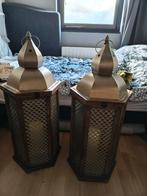 Twee stuks lantaarn, Ophalen