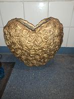 Gouden hartvormige schaal met rozen, Huis en Inrichting, Woonaccessoires | Schalen en Manden, Ophalen, Gebruikt, Schaal, Overige vormen