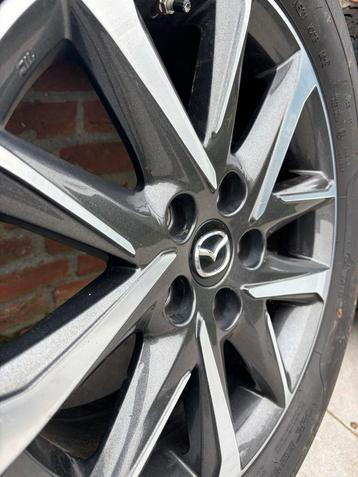 Mazda CX-5 Winterbanden 225/65 R17 beschikbaar voor biedingen