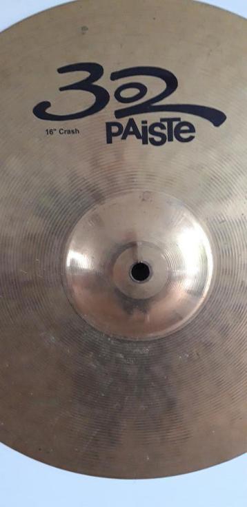 Paiste 16 inch bekken beschikbaar voor biedingen