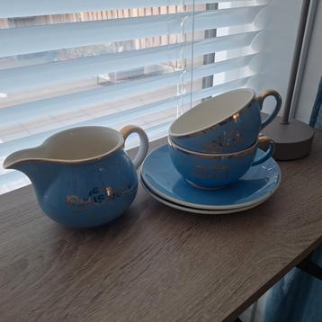 Prachtig, lief koffiesetje Villeroy & Boch, lichtblauw. beschikbaar voor biedingen