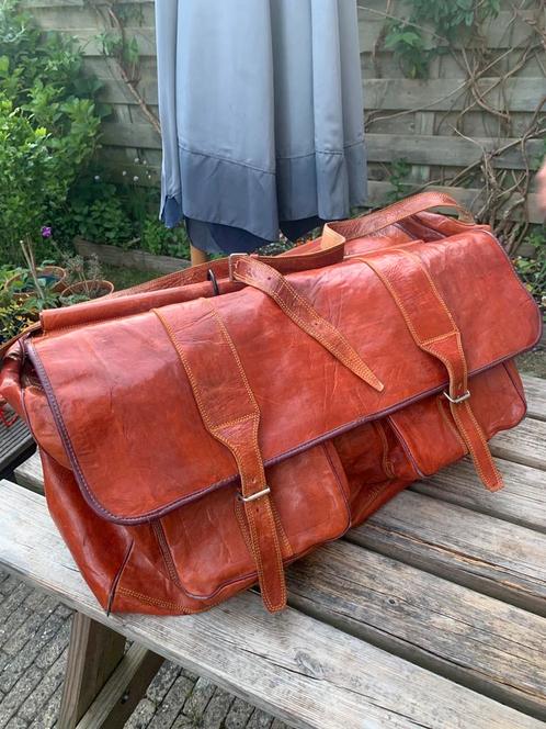 Echte leren grote reistas, Sieraden, Tassen en Uiterlijk, Tassen | Reistassen en Weekendtassen, Gebruikt, Bruin, Ophalen of Verzenden