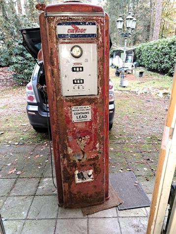 Tokheim 39 tall 4 window gaspump benzinepomp  beschikbaar voor biedingen