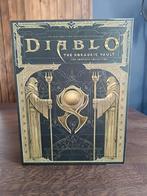 Diablo The Horadric Vault collection, Ophalen of Verzenden, Gelezen