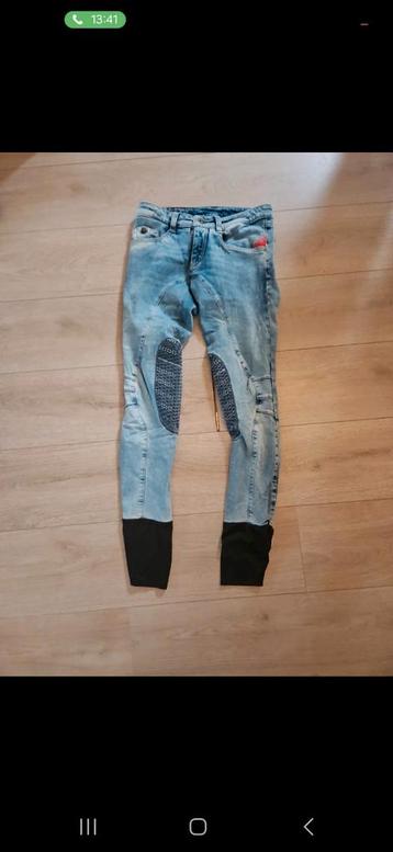 Paardenkleding opruiming. Allerlei merken  maat 36/38 beschikbaar voor biedingen