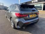 BMW 1-serie 118i High Executive Automaat panorama Led Naviga, Auto's, BMW, Gebruikt, Leder en Stof, Bedrijf, Lichtsensor