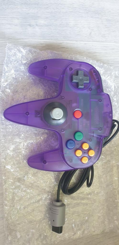 N64 controllers...nieuw in doos.., Spelcomputers en Games, Spelcomputers | Nintendo 64, Nieuw, Ophalen of Verzenden