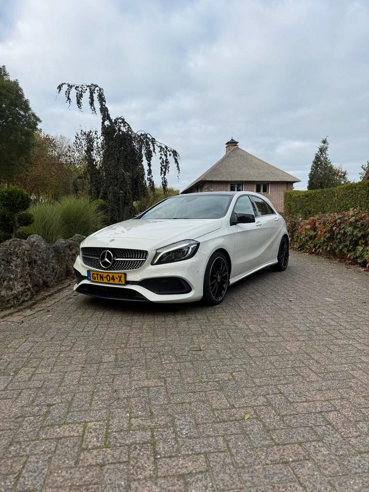 Mercedes-Benz A-Klasse A200 156pk pano 7G-DCT 2017 Wit, Auto's, Mercedes-Benz, Particulier, A-Klasse, ABS, Adaptieve lichten, Airbags
