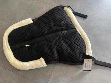 Zadel bontje nieuw beschikbaar voor biedingen