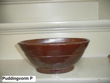 Grote oude Gres puddingvorm met bloemen beschikbaar voor biedingen