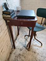 Kleine houten tafel omaante werken eten, sidetable bijzetter, Ophalen of Verzenden