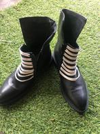 Super leuke laarsjes papucei, Kleding | Dames, Zwart, Lage of Enkellaarzen, Ophalen of Verzenden, Zo goed als nieuw