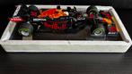 Max Verstappen 1:18 Edition 60 Emilia-Romagna GP 2021, Hobby en Vrije tijd, Modelauto's | 1:18, Ophalen of Verzenden, Zo goed als nieuw