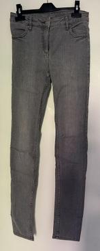 Monki diana jeans maat 26/32 grijs, Ophalen of Verzenden, Zo goed als nieuw, Grijs, Monki