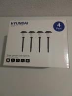 Hyundai zonne-energie Lampjes 4 stuks, Tuin en Terras, Buitenverlichting, Nieuw, Zonne-energie, Licht-donker-sensor, Kunststof