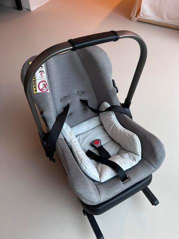Nuna Pipa Lite LX grijze maxicosi autostoel met isofix base beschikbaar voor biedingen