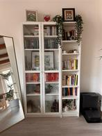 White Bookcase Set with Glass Doors – Excellent Condition, Ophalen