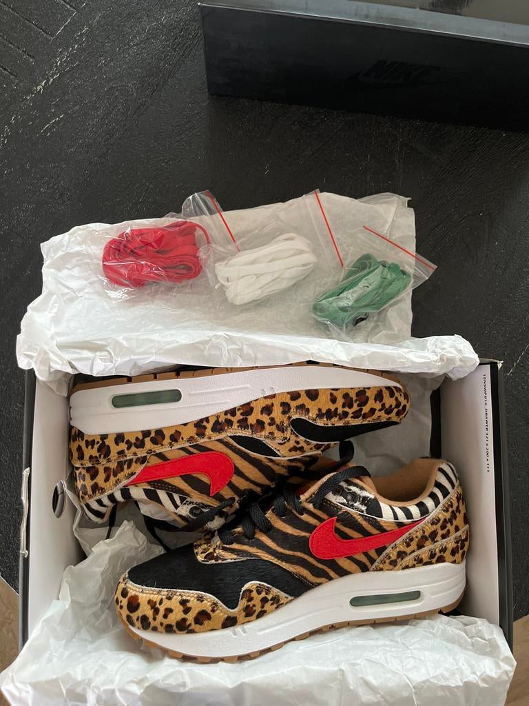 Nike Air Max 1 Animal - Limited Edition!, Ophalen of Verzenden, Zo goed als nieuw, Bruin, Sneakers of Gympen