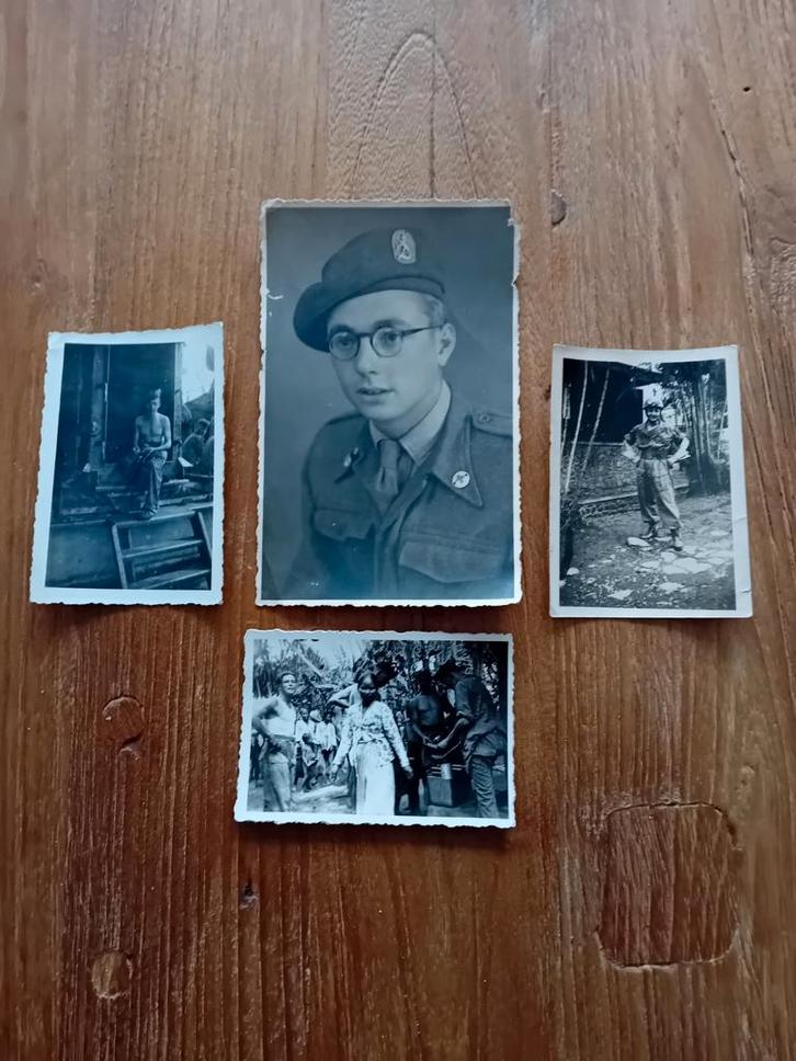 4 Foto's Nederlandse Soldaat Indie 1947, Verzamelen, Militaria | Tweede Wereldoorlog, Verzenden