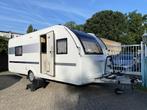 Adria ADORA 572 UT NIEUWSTE MODEL Twee apparte bedden Mover/, Caravans en Kamperen, Caravans, Vast bed, Rondzit, 7 tot 8 meter