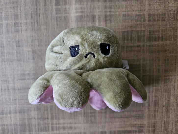 Diverse Octopus mood knuffels [omkeerbaar blij/boos], Kinderen en Baby's, Speelgoed | Knuffels en Pluche, Nieuw, Overige typen