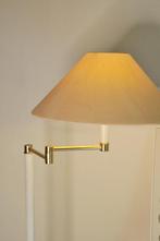 Vintage witte messing swing arm vloerlamp midcentury, Huis en Inrichting, Lampen | Vloerlampen, Ophalen, Zo goed als nieuw, Metaal