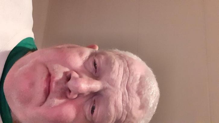 Liefe relatie, Contacten en Berichten, Man zoekt Vrouw