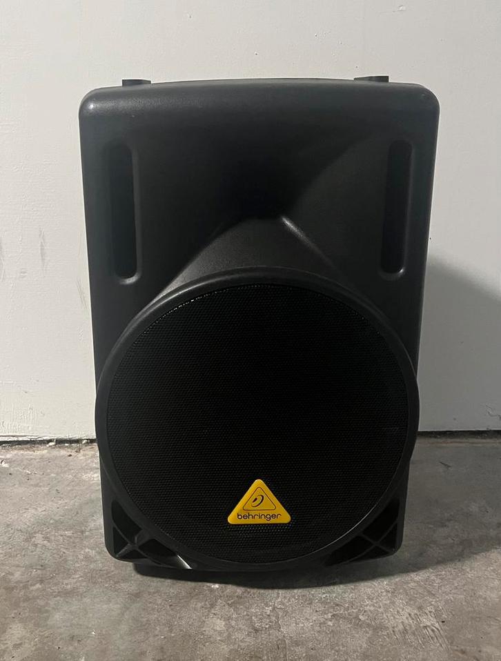 Geteste Behringer B212XL PA-luidspreker, Audio, Tv en Foto, Luidsprekers, Zo goed als nieuw, Front, Rear of Stereo speakers, 120 watt of meer