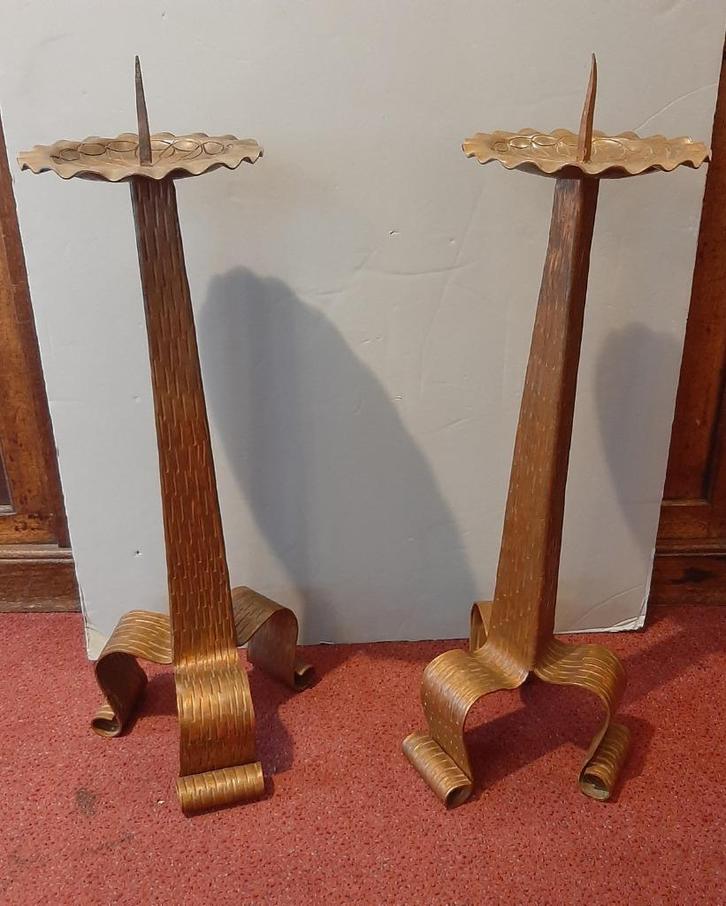 Stel roodkoperen Arts and Crafts kandelaren, Antiek en Kunst, Antiek | Kandelaars, Koper of Brons, Ophalen