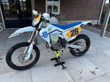 Husqvarna FE450 heritage Enduro 2023-2024 - Slechts 12 uur! beschikbaar voor biedingen